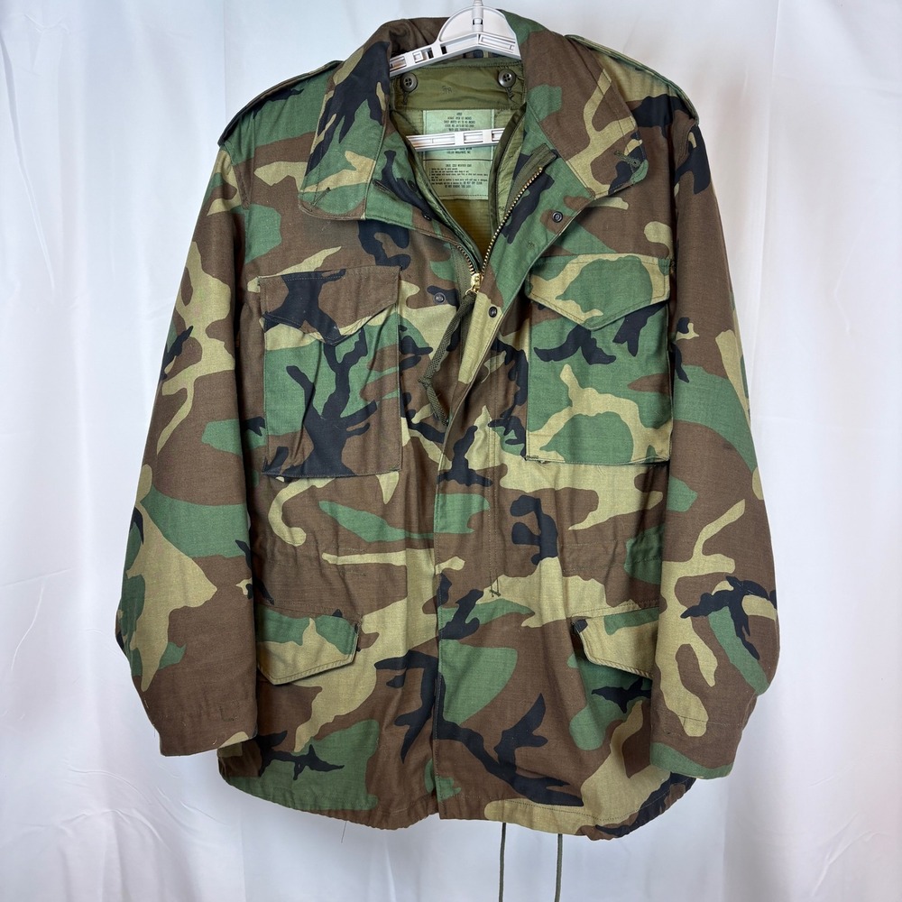 Vtg 1986 M-65 Field Cold Weather Jacket Woodland Camo L Alpha Ind. Military USA